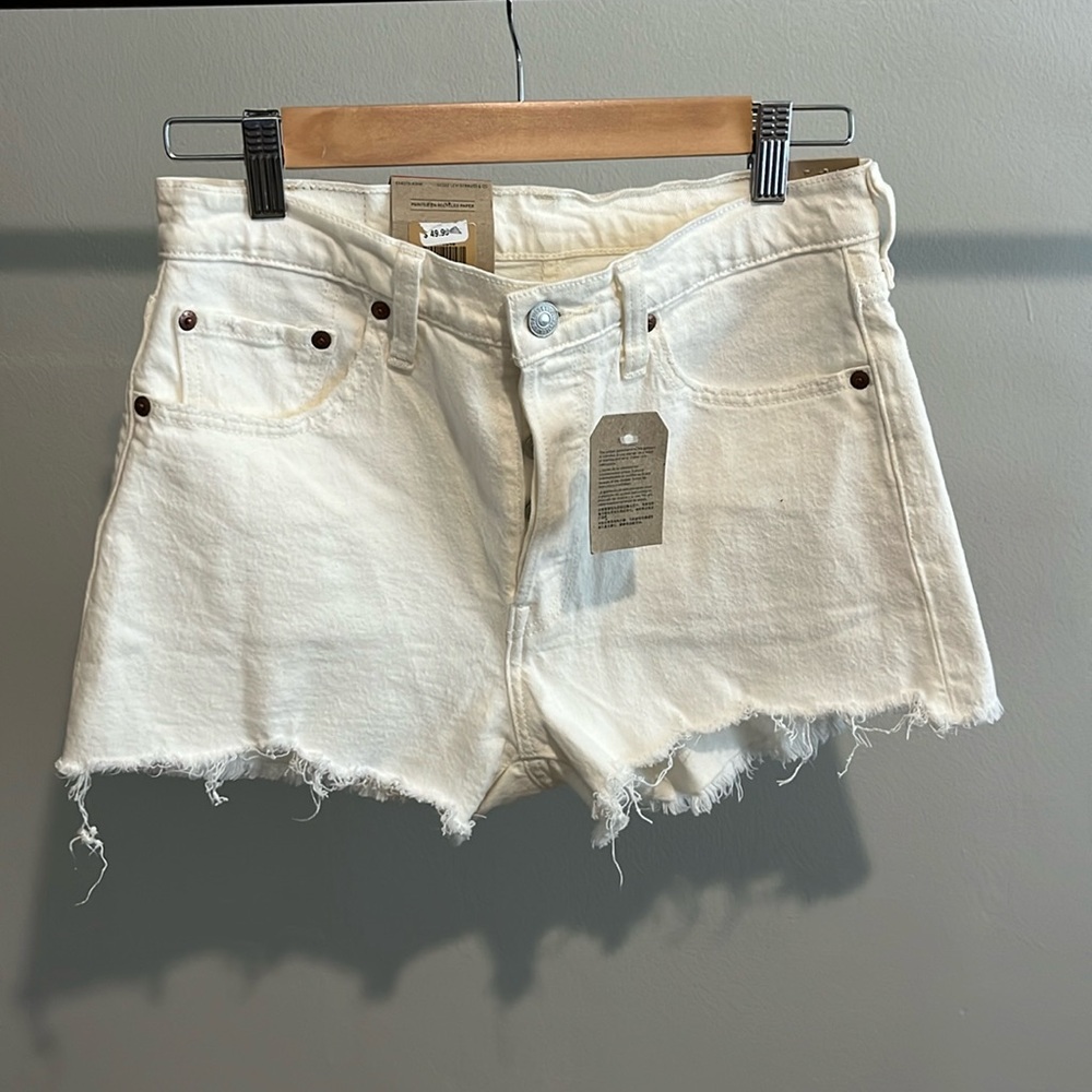 Levi’s 501 White Cutoff Shorts